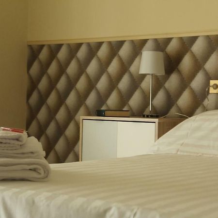 B&B Il Conventino 44 ファルコナーラ・マリッティマ エクステリア 写真